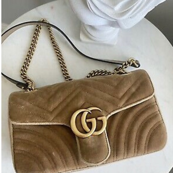 GG Marmont Flap Bag Matelasse Velvet Small - Picture 2 of 2